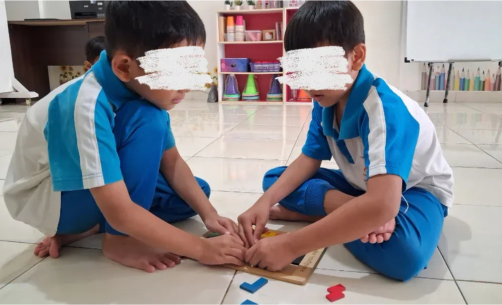 Bermain bersama